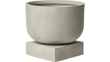 Cargar imagen en el visor de la galería, Podium Flowerpot Ø36 x H30,5 cm