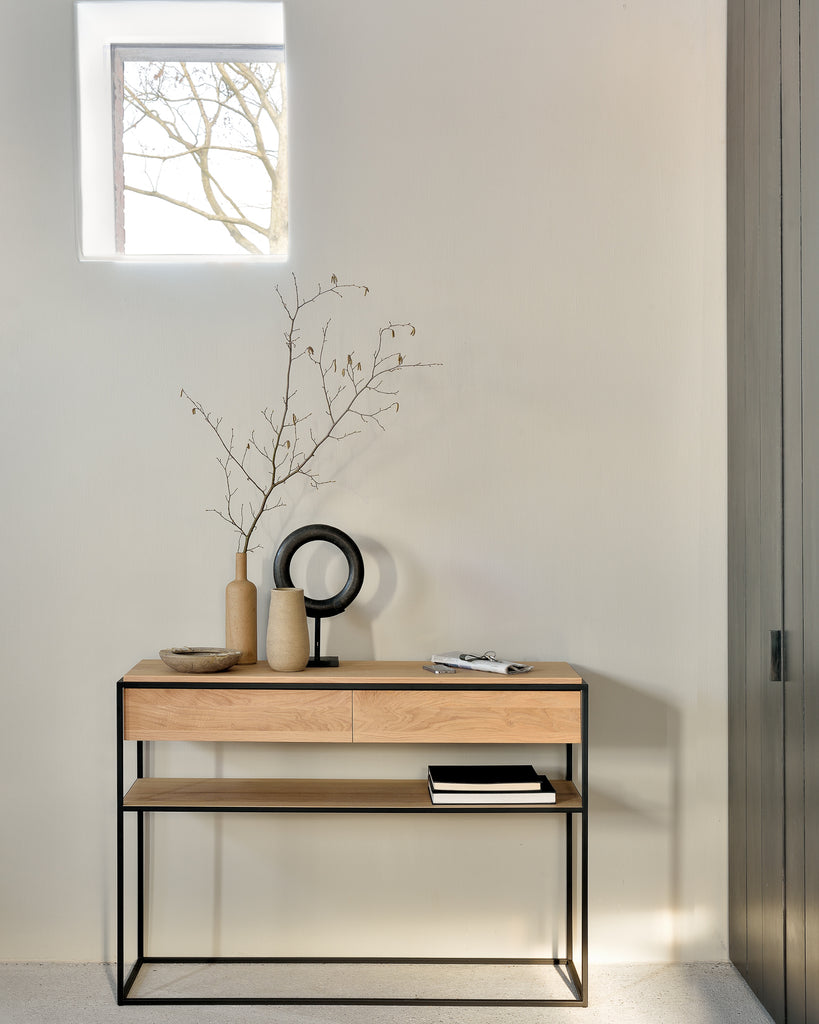 Monolit console