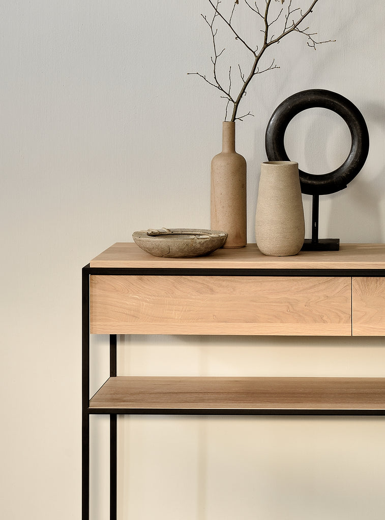 Monolit console