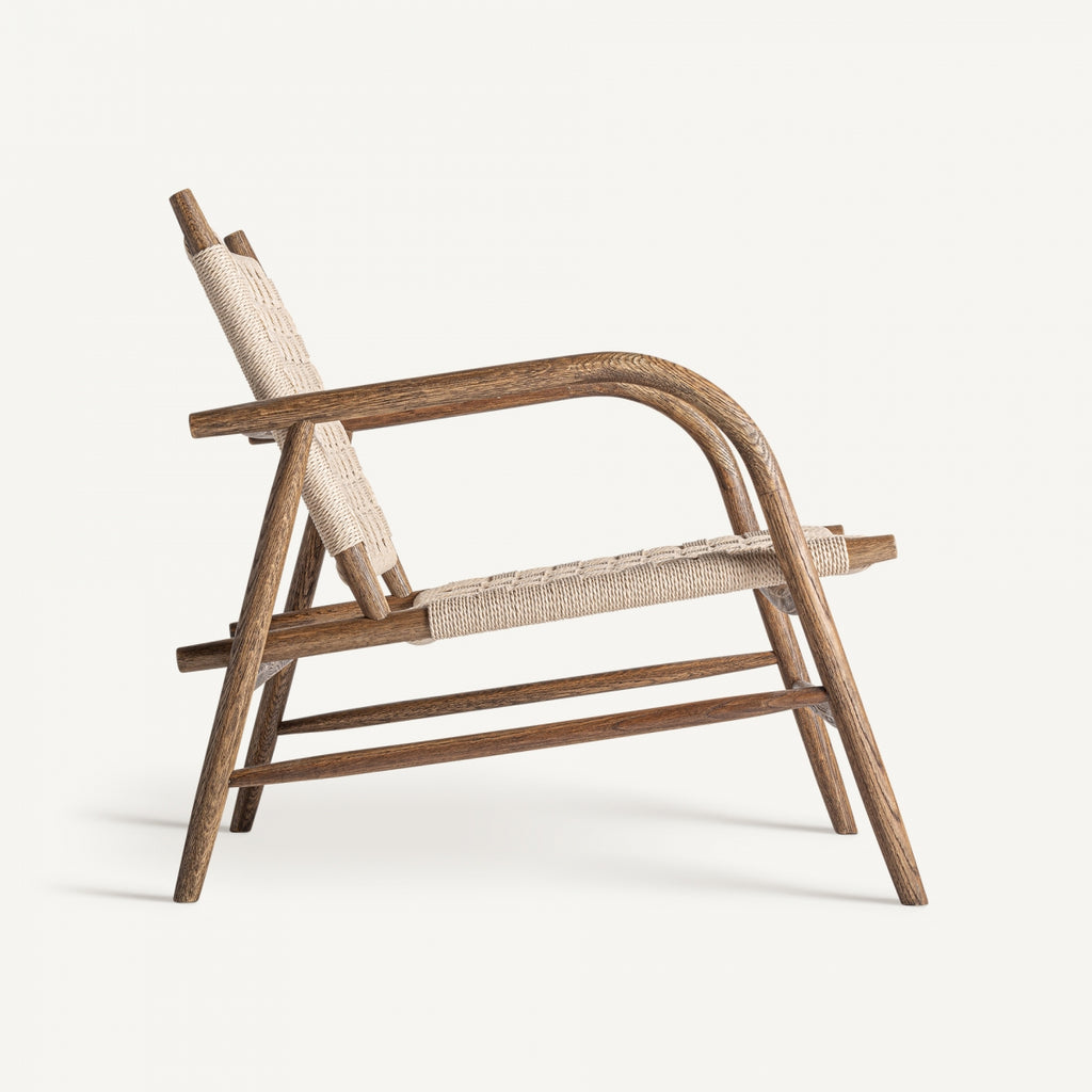 Oak wood lounge chair