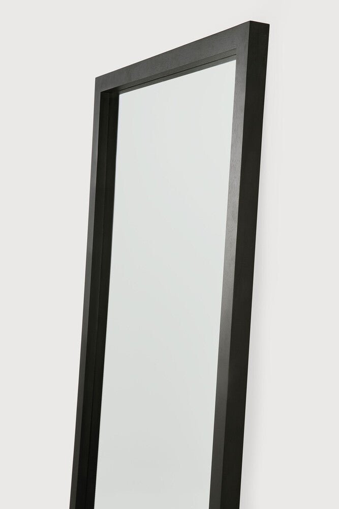 Light Frame floor mirror Black