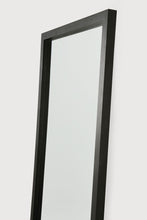 Load image into Gallery viewer, Light Frame floor mirror Black