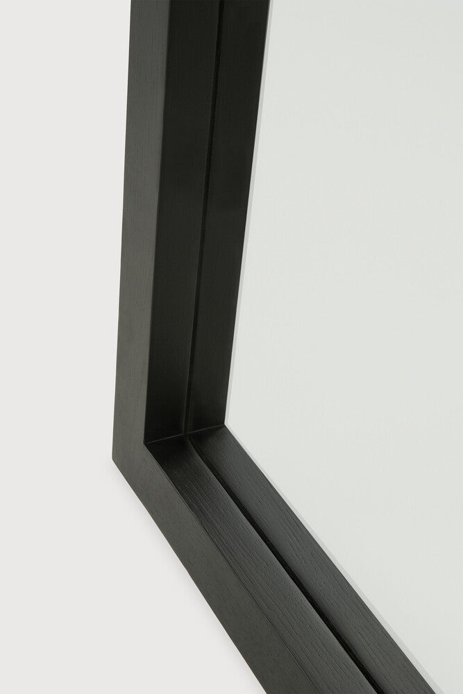 Light Frame floor mirror Black