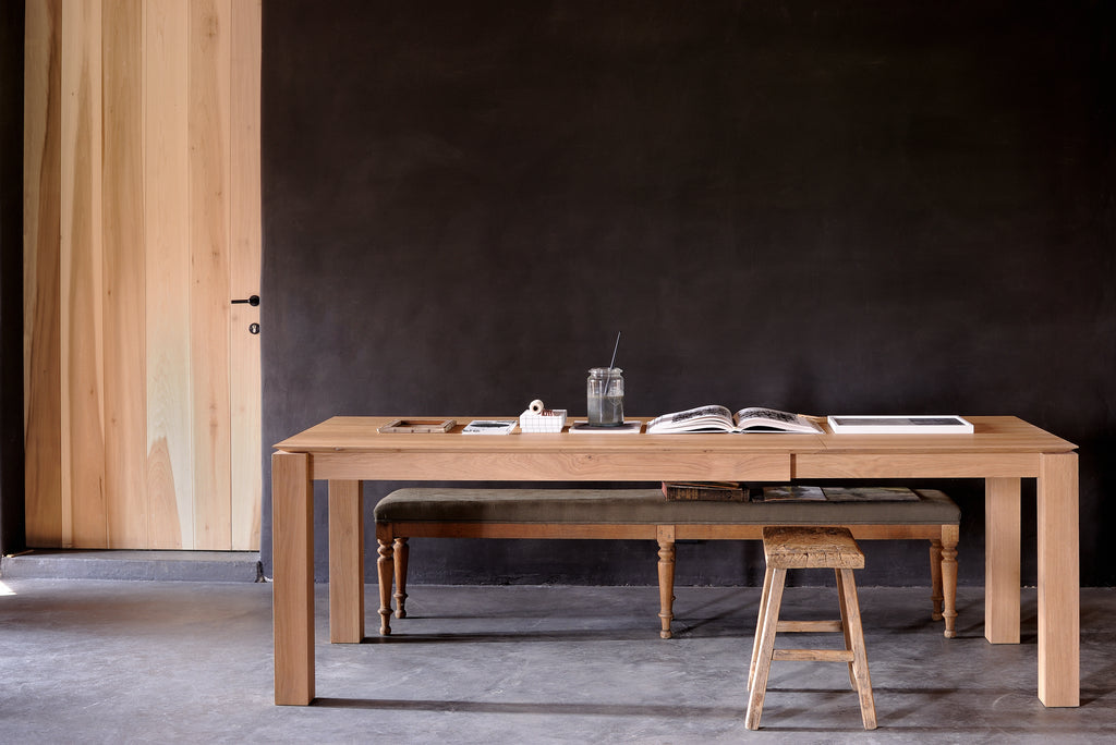 Slice dining table