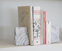 Load image into Gallery viewer, 2 MARBLE BOOKENDS 11X5X14 CM