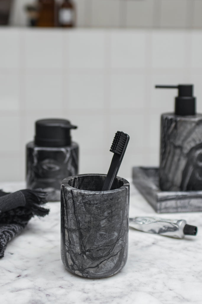 MARBLE toothbrush holder, Black / Grey