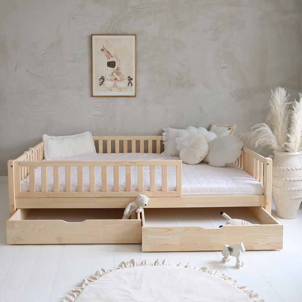 Basic Love Plus Bed with railing 2/3 length 200x140 natural