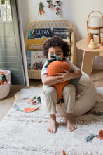 Load image into Gallery viewer, KNITTED CUSHION CATHY THE CARROT