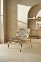 Carica l&#39;immagine nel visualizzatore di Gallery, Teak lounge chair