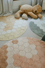 Load image into Gallery viewer, WASHABLE RUG ROUND HONEYCOMB Ø 140 cm