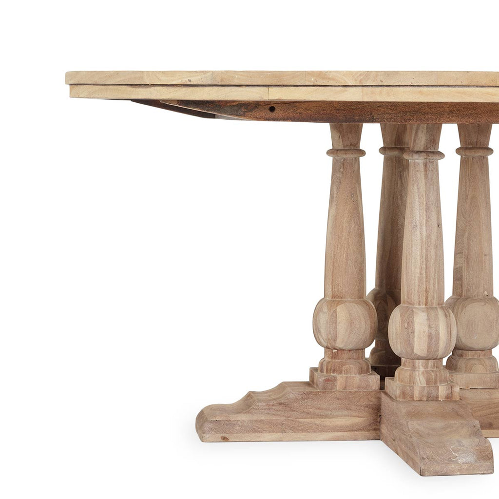 Anguila dining table