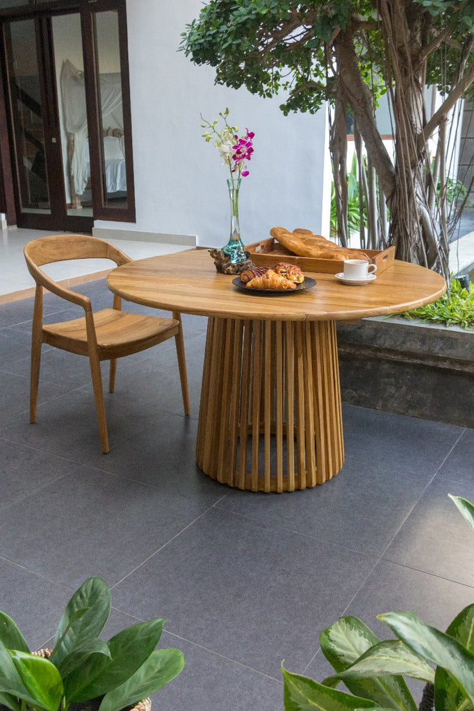 Teak round table 120cm