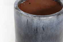 Cargar imagen en el visor de la galería, Charcoal Vase/Planter